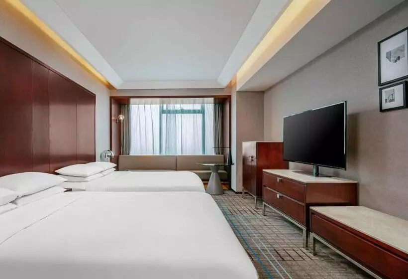 Club-huone, Renaissance Shanghai Zhongshan Park