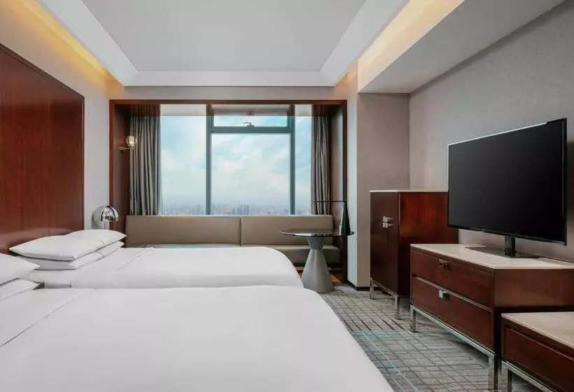 Club-huone, Renaissance Shanghai Zhongshan Park