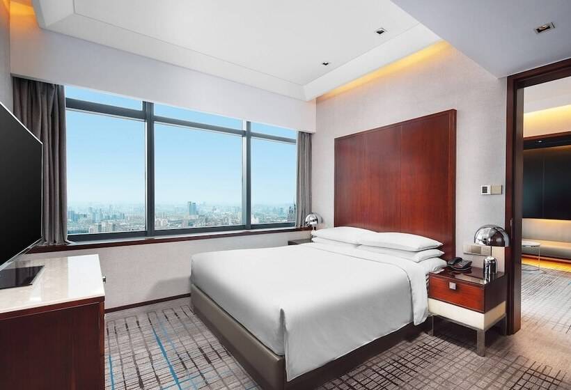 俱乐部套间, Renaissance Shanghai Zhongshan Park