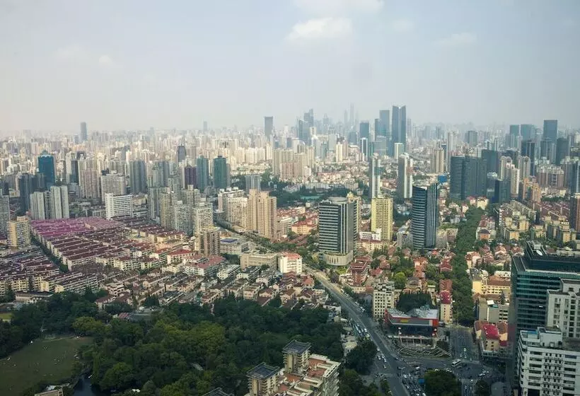 Club-sviitti, Renaissance Shanghai Zhongshan Park
