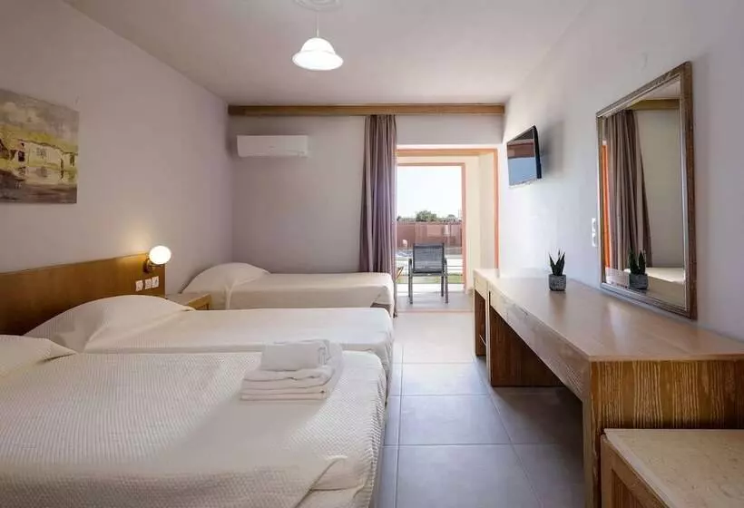 スタンダードトリプルルーム, Rethymno Village