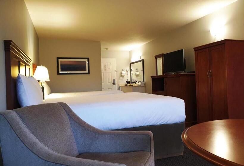 バルコニー付きスタンダードルーム, Riverland Inn & Suites