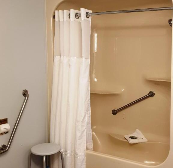 适合残疾人使用的标准间, Riverland Inn & Suites