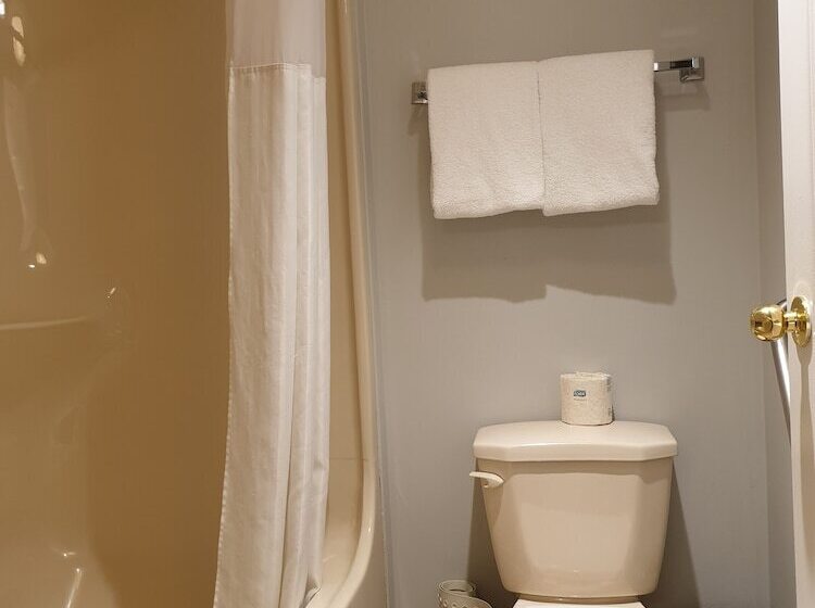 ２ダブルベッドのスタンダードルーム, Riverland Inn & Suites