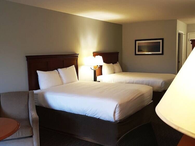 غرفه قياسيه سريرين مزدوجين, Riverland Inn & Suites