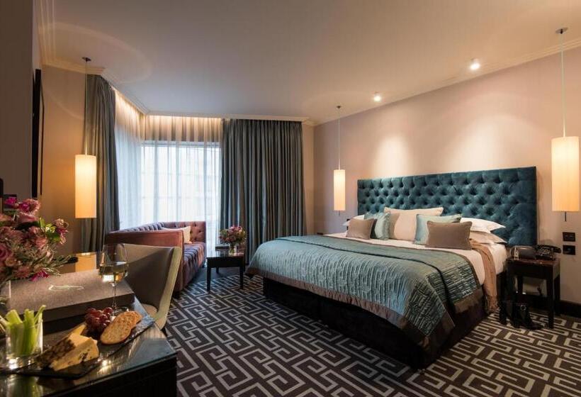 キングサイズベッドのスーペリアルーム, The Fitzwilliam Hotel Belfast