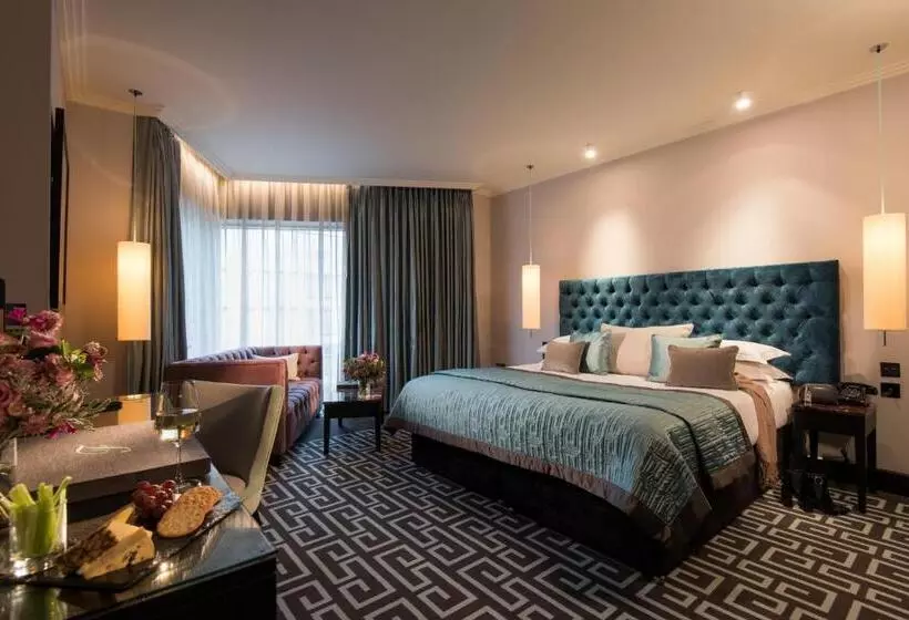 اتاق سوپریور با تخت بزرگ, The Fitzwilliam Hotel Belfast