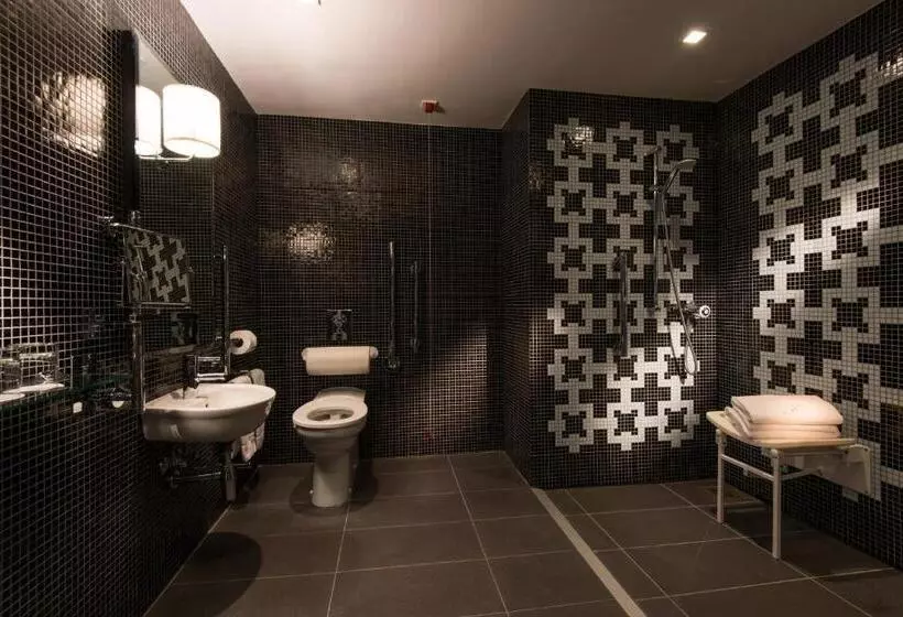 اتاق استاندارد برای معلولان, The Fitzwilliam Hotel Belfast