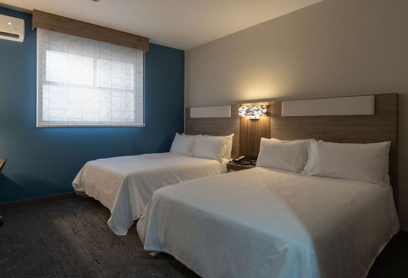 ２ダブルベッドのスタンダードルーム, Holiday Inn Express Morelia Centro Historico