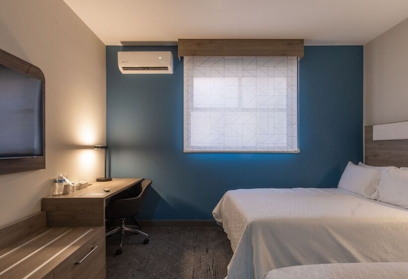 스탠다드 룸 더블 침대 2개, Holiday Inn Express Morelia Centro Historico