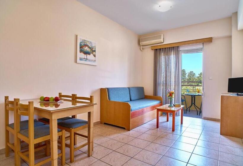 1ベッドルームアパートメント, Veronica