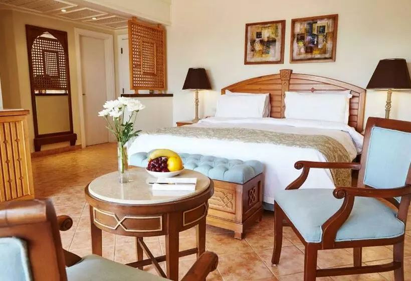 اتاق اساندارد با چشم‌انداز جانبی به دریا, Kempinski Hotel Soma Bay