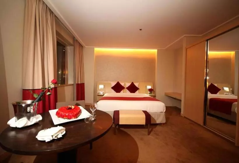 سوییت جونیور, Novotel Riyadh Al Anoud
