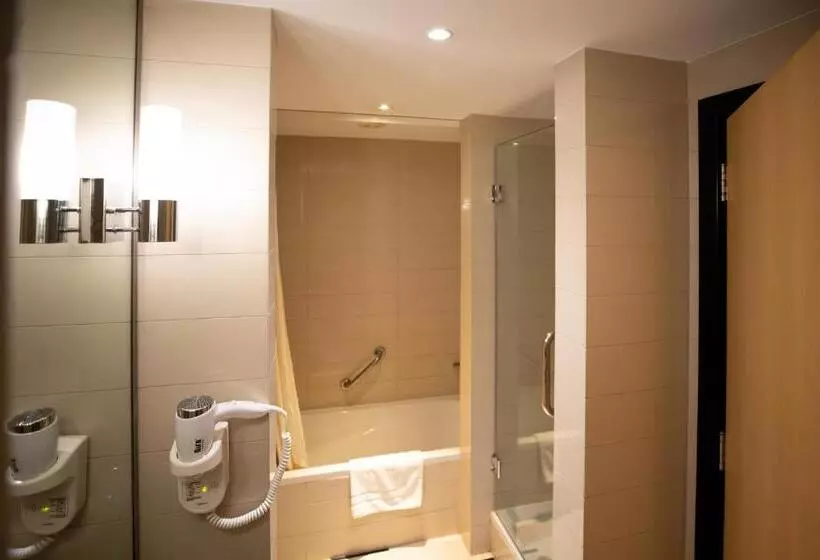 سوییت جونیور, Novotel Riyadh Al Anoud