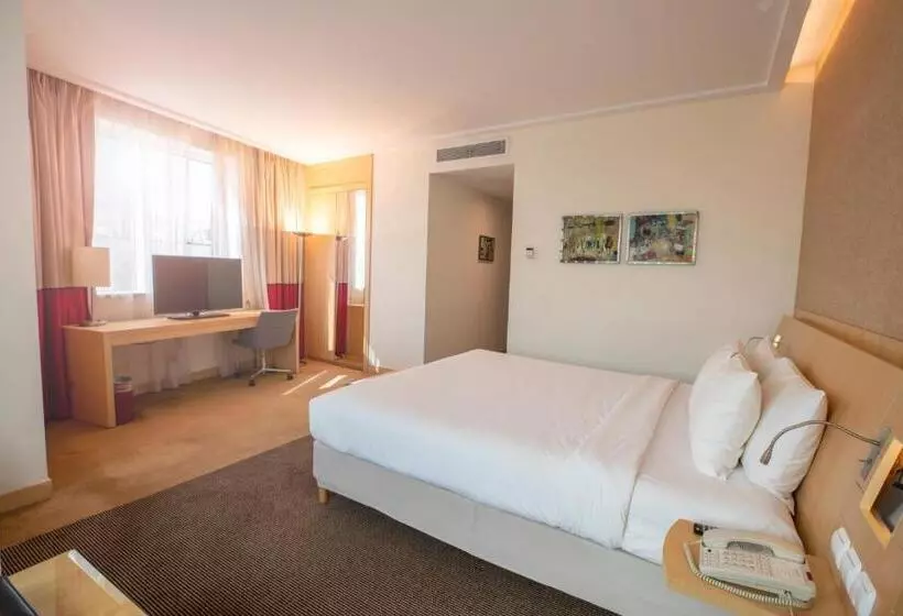 اتاق لوکس, Novotel Riyadh Al Anoud