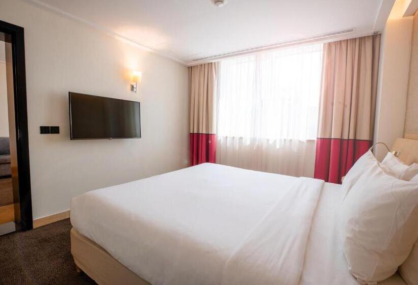 סוויטת סופריור, Novotel Riyadh Al Anoud