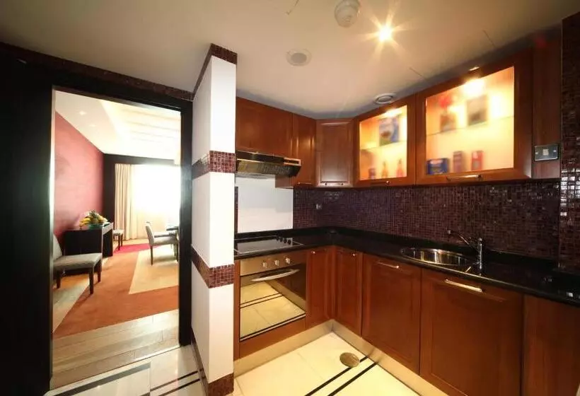سوئیت رویال, Novotel Riyadh Al Anoud