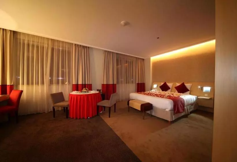 سوییت جونیور, Novotel Riyadh Al Anoud