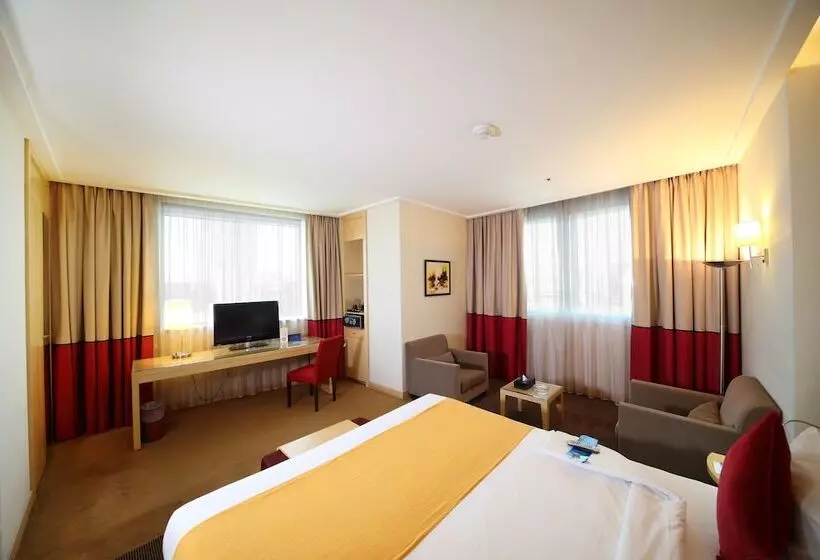 اتاق لوکس, Novotel Riyadh Al Anoud