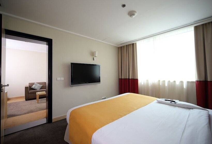 סוויטת סופריור, Novotel Riyadh Al Anoud