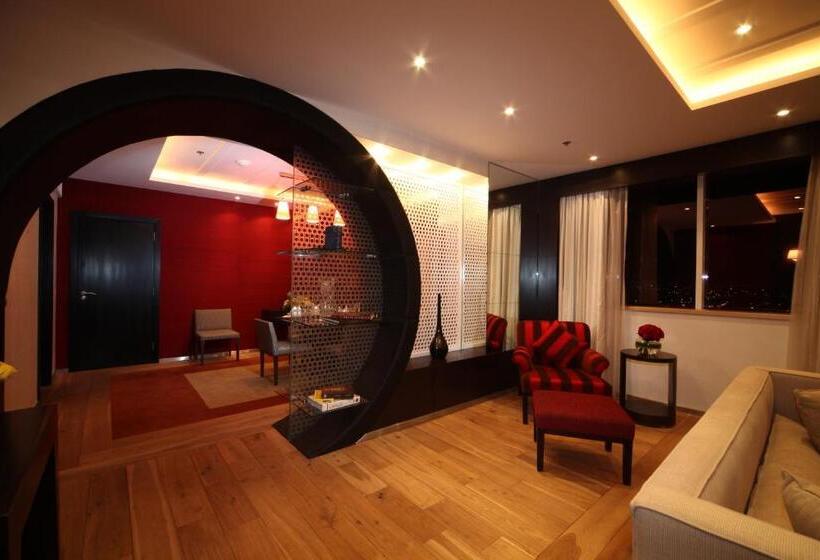 סוויטה מלכותית, Novotel Riyadh Al Anoud