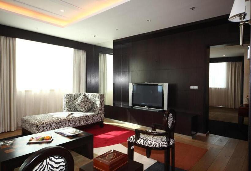 סוויטה מלכותית, Novotel Riyadh Al Anoud