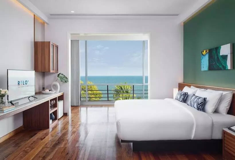 سوئیت اجرایی با چشم‌انداز دریا, Relo  The Urban Escape   Huahin