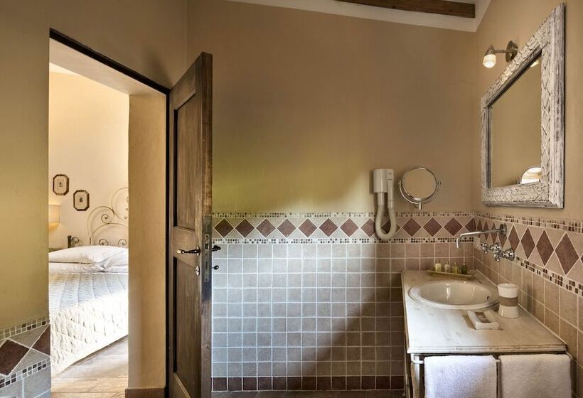 סוויטה, Stazzo Lu Ciaccaru