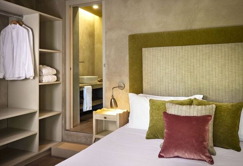 סוויטה עם בריכה, Stazzo Lu Ciaccaru