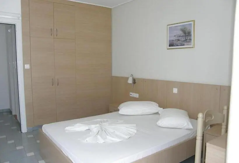スタンダードスタジオ, Kalloudis Hotel Apartments