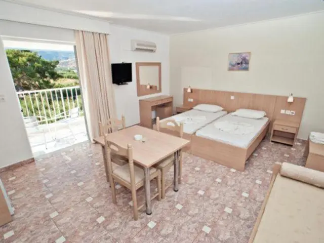 スタンダードスタジオ, Kalloudis Hotel Apartments