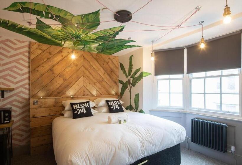 Номер Superior, Blok74