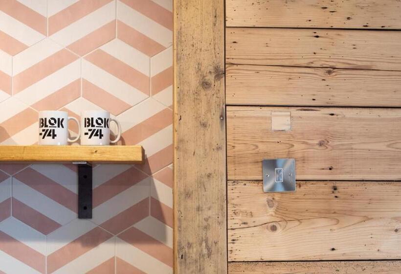 Номер Basic, Blok74