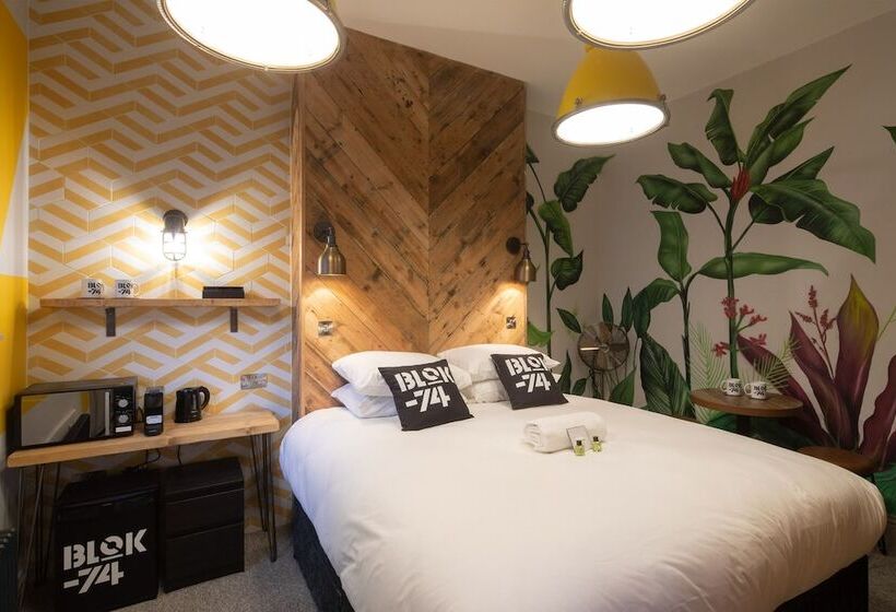 Номер Deluxe, Blok74