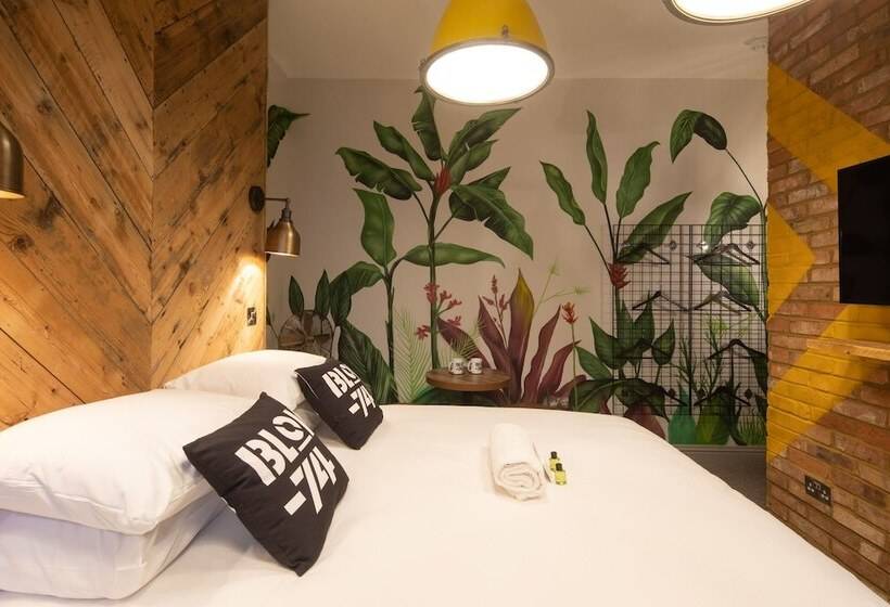 Номер Deluxe, Blok74