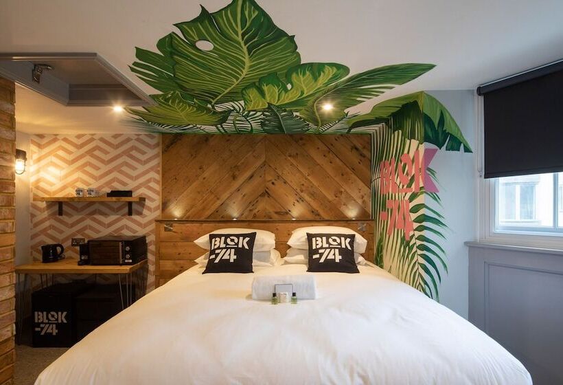 Номер Superior, Blok74