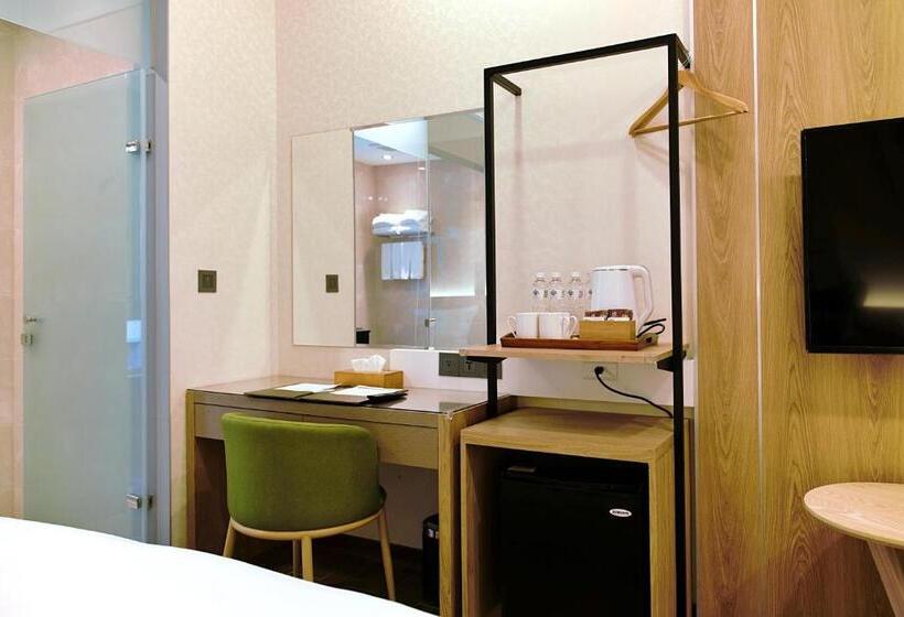 اتاق لوکس چهار تخته, Muen Yuan Dong Hot Spring