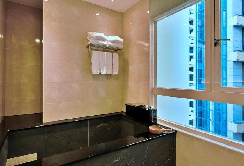 اتاق لوکس چهار تخته, Muen Yuan Dong Hot Spring