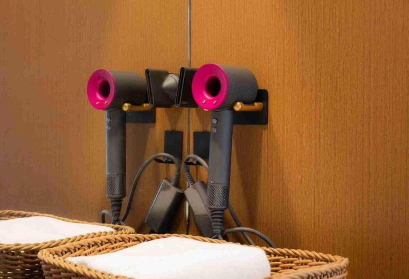 سوییت اجرایی, Muen Yuan Dong Hot Spring