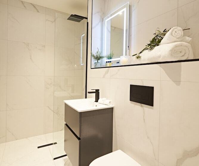 スタンダードルーム, Valentino S Restaurant With Rooms