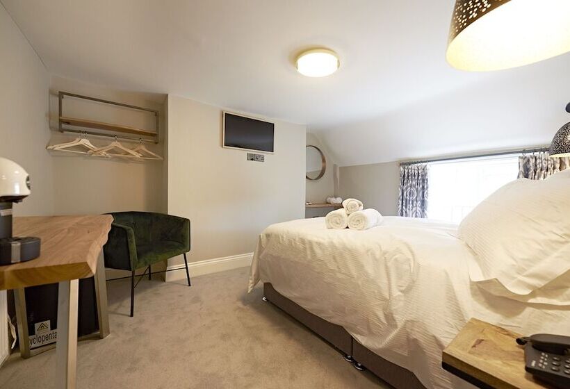 スタンダードルーム, Valentino S Restaurant With Rooms