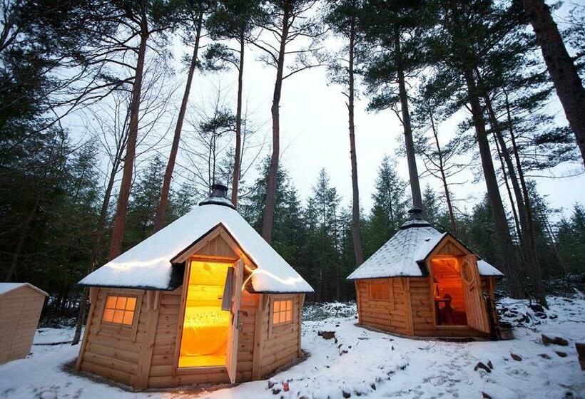 غرفة قياسية, La Roche Aux Fées