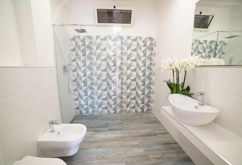 استودیوی استاندارد اینتریور, Residence Paradise