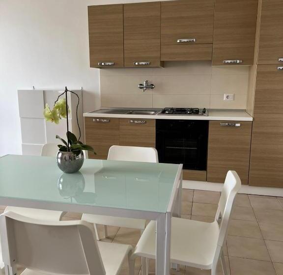 آپارتمان 2 خوابه, Residence Paradise