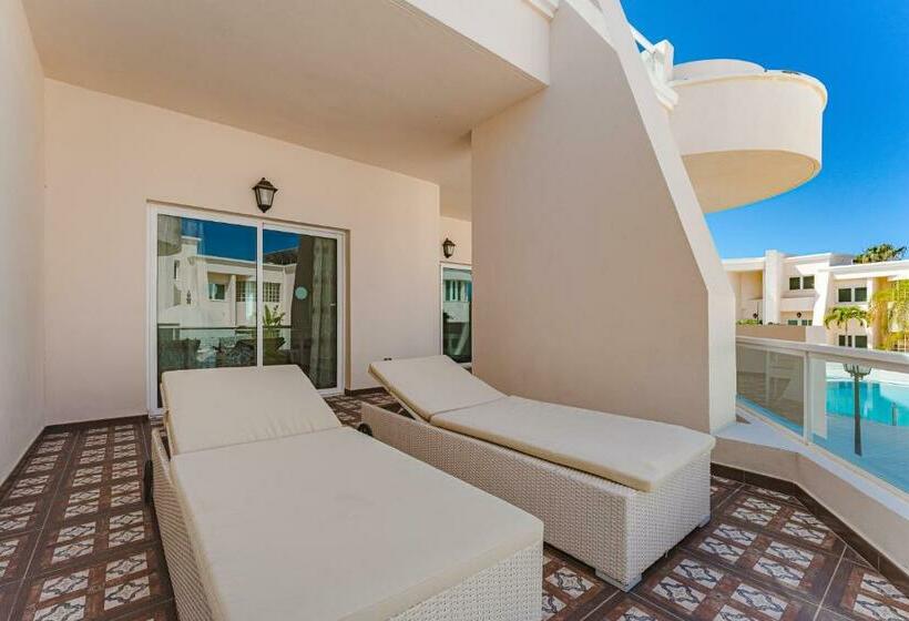 Люкс, Flamingo Suites Boutique