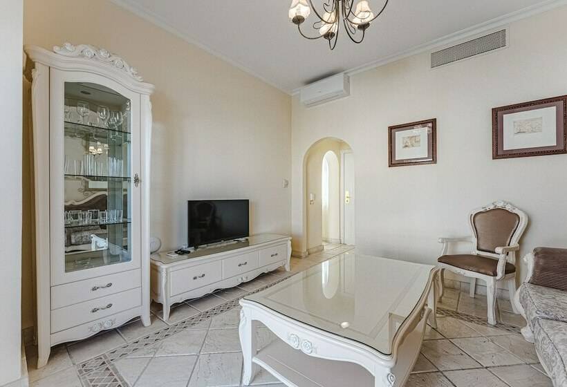 Люкс, Flamingo Suites Boutique