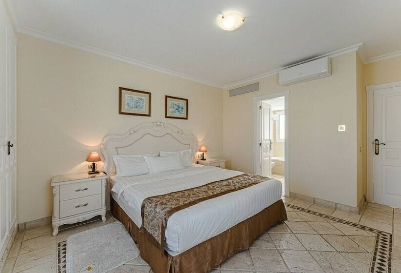 Люкс 2 Спальни, Flamingo Suites Boutique