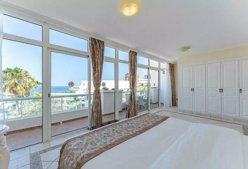 سوئیت رویال, Flamingo Suites Boutique