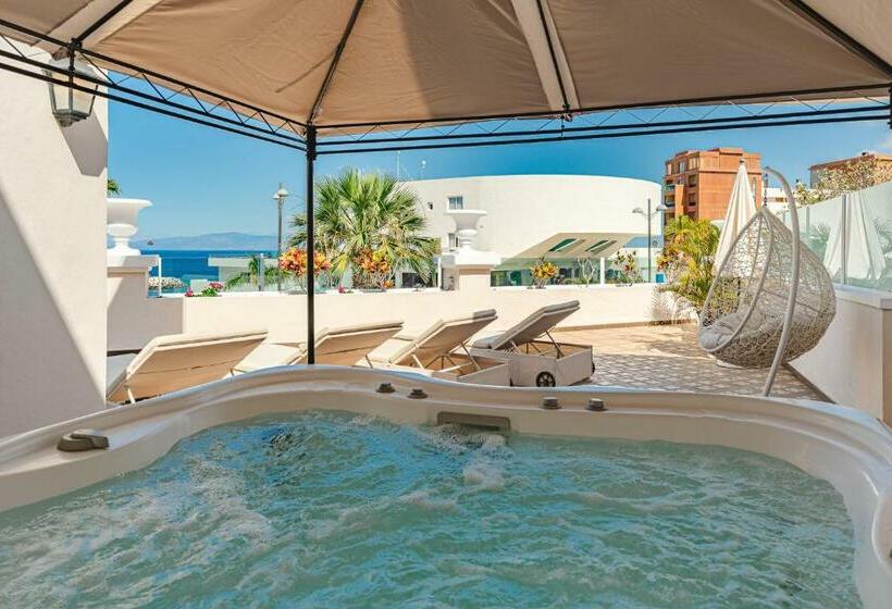 Королевский Люкс, Flamingo Suites Boutique