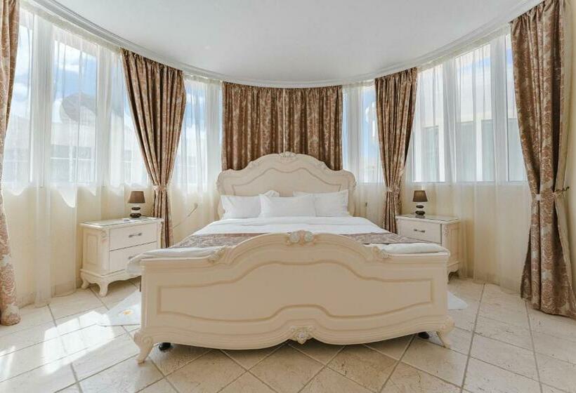 Королевский Люкс, Flamingo Suites Boutique